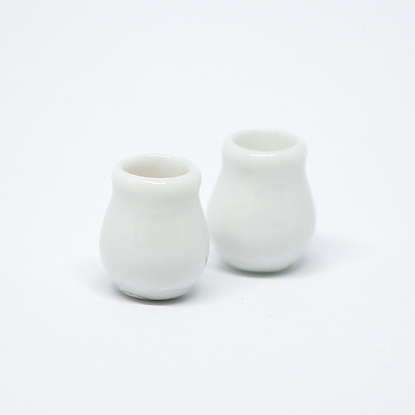 2 White Vases 1:12