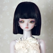 7-8 Kurze glatte Wig - Soft Black