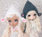 Crochet Sheep Hat for Pullip and Dal in Dark Grey