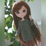 Knitted dress for Pullip and Blythe